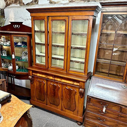 Cabinets & Storage